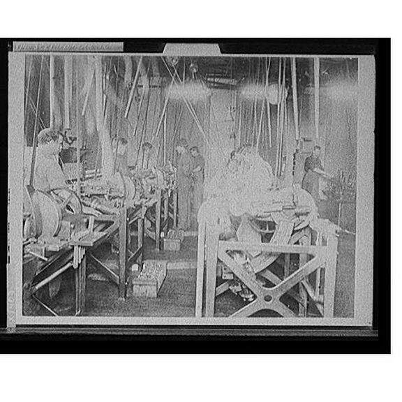 Historic Print, [Factory workers assembling engines at Leland & Faulconer Manufacturing Co., Detroit, Mich.], 16" x 20"