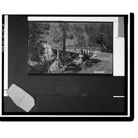 Historic Print, Generals Highway, Three Rivers vicinity, Tulare County, CA - 15, 16" x 20"