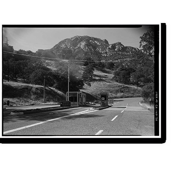 Historic Print, Generals Highway, Three Rivers vicinity, Tulare County, CA - 33, 16" x 20"
