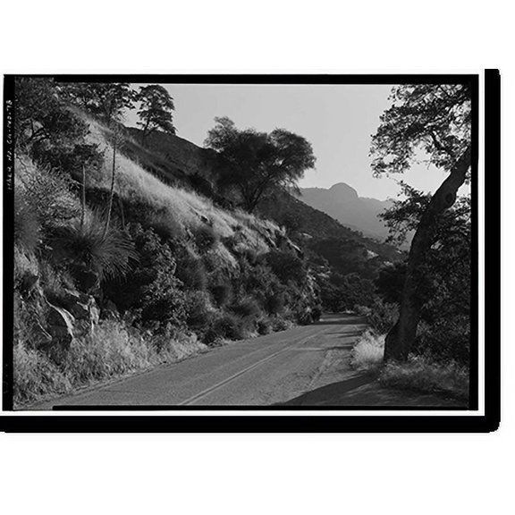 Historic Print, Generals Highway, Three Rivers vicinity, Tulare County, CA - 75, 16" x 20"