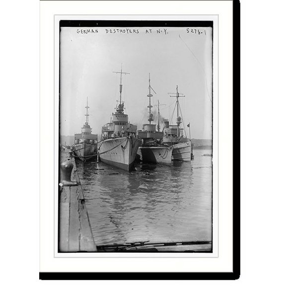 Historic Print, German destroyers at N.Y., 18" x 24"
