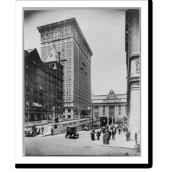 Historic Print, [Grand Central Station, New York City: Park Ave. Bridge in foregrd.; R.R. Station in backgrd.], 18" x 24"