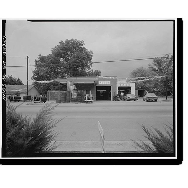 Historic Print, Greenhouse Service Station, 522 South Main Street