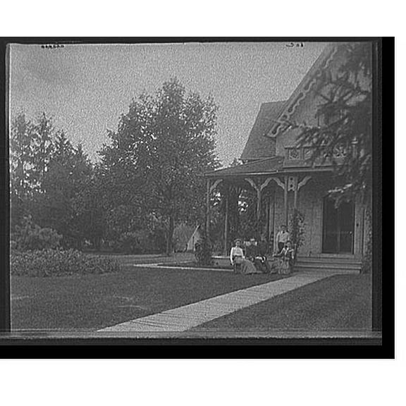 Historic Print, [Group at Rio Vista, Grosse Ile, Mich.] - 2, 18" x 24"