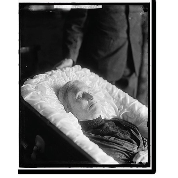 Historic Print, HAMMETT, D.C. CORPSE, 16" x 20"