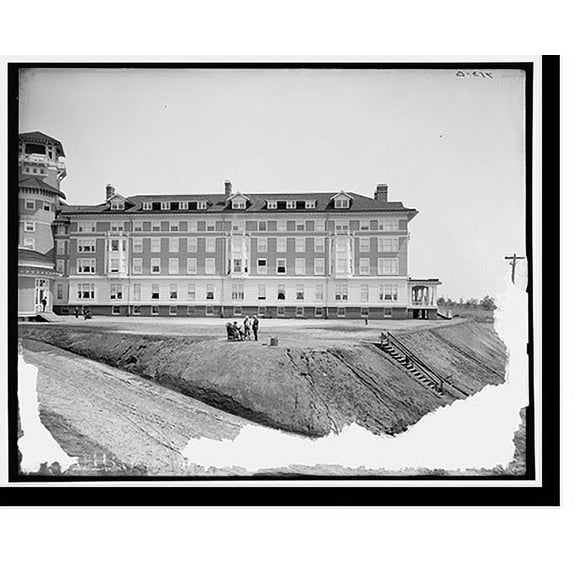 Historic Print, [Hampton Terrace Hotel at north Augusta, Georgia], 16" x 20"