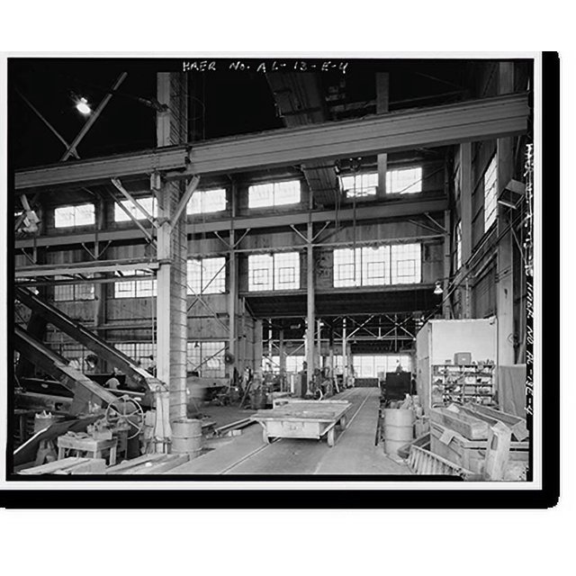 Historic Print, HardieTynes Manufacturing Company, Erection Shop, 800