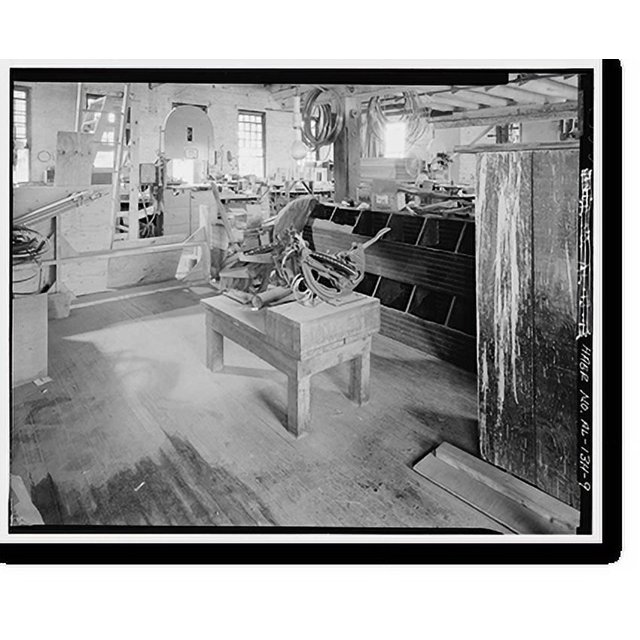 Historic Print, HardieTynes Manufacturing Company, Pattern Shop, 800