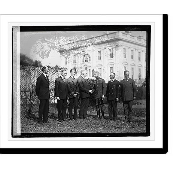 Historic Print, Harding & Am. Legion group, 11/3/22, 18" x 24"