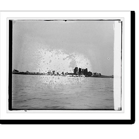 Historic Print, Herald Colonial Beach Tour - 6, 18" x 24"