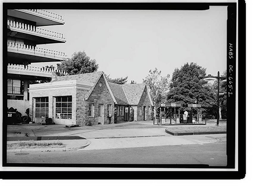 Historic Print, Higgins Service Station, 2708 Virginia Avenue