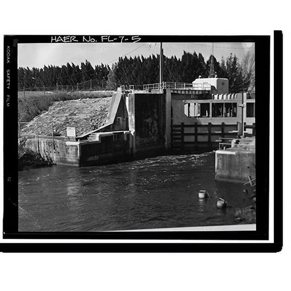 Historic Print, Hurricane Gate Structure 5, Herbert Hoover Dike on Lake Okeechobee, Belle Glade, Palm Beach County, FL - 5, 18" x 24"