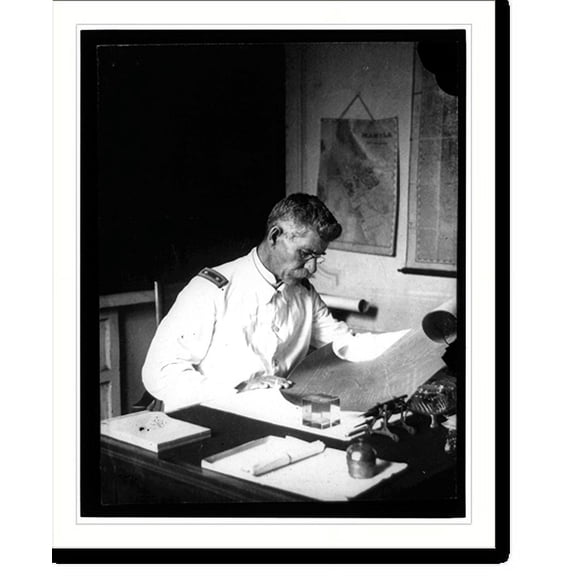Historic Print, In headquarters at Manila, 18" x 24"