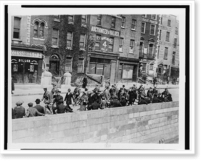 Historic Print, Irish prisoners being marched along a Dublin quay under ...