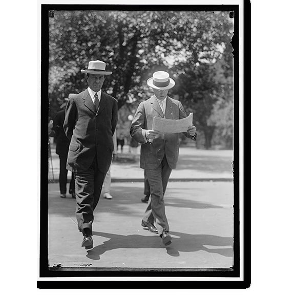 Historic Print, LOVETT, ROBERT SCOTT, PRESIDENT, UNION PACIFIC RAILWAY. LEFT, WITH DANIEL WILLARD - 2, 18" x 24"