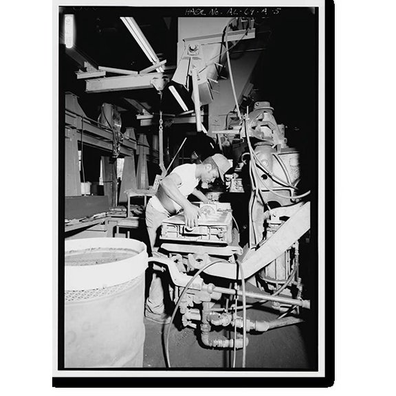 Historic Print, Lawler Machine & Foundry Company, Molding Area, 760 North Forty-fourth Street, Birmingham, Jefferson County, AL - 5, 18" x 24"