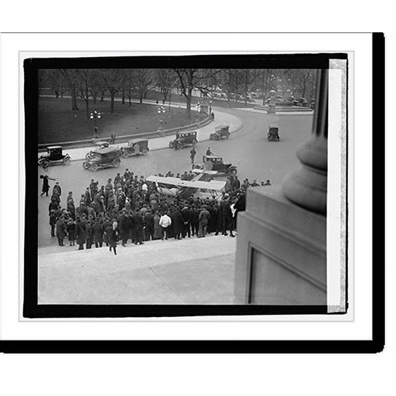 Historic Print, Lawrence Sperry at Capitol, 16" x 20"