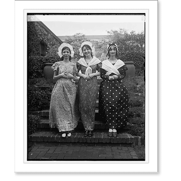 Historic Print, Lowel factory girls, Women's Nat'l Trade Union League Pageant, 5/9/28, 18" x 24"