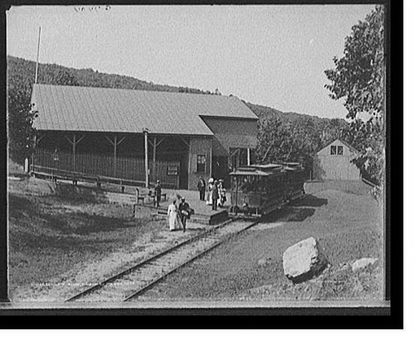 Historic Print, Lower station, Mt. Tom Ry. [Mount Tom Railway], Holyoke, Mass., 16" x 20