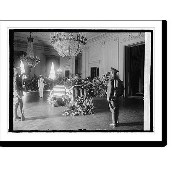 Historic Print, Lying in state at White House - 4, 16" x 20"