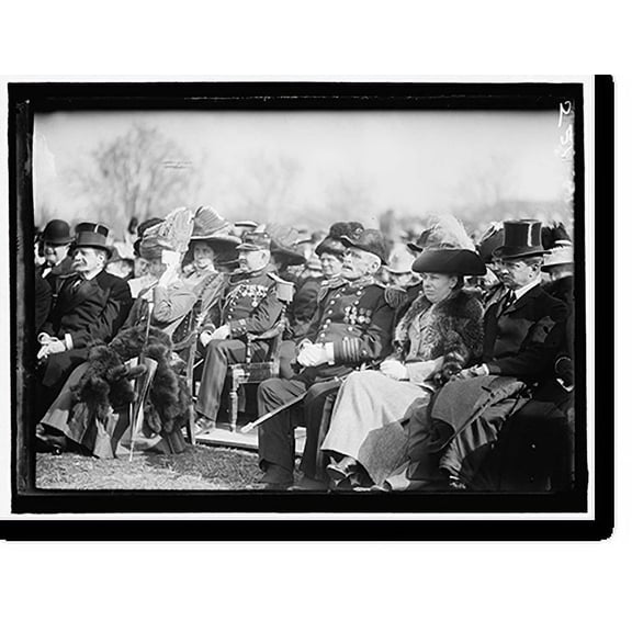Historic Print, MEYER, GEORGE VON L. WITH MRS. TAFT; SOLDIERS AND SAILORS MONUMENT AT ANNAPOLIS - 2, 16" x 20"
