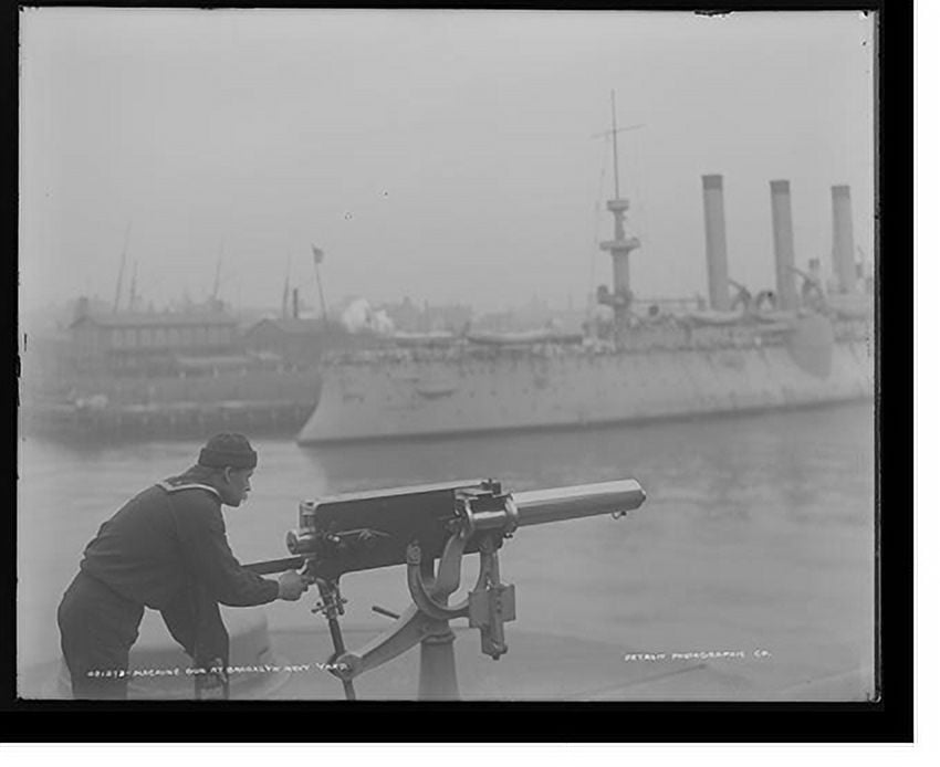 Historic Print, Machine gun at Brooklyn Navy Yard, 16" x 20"
