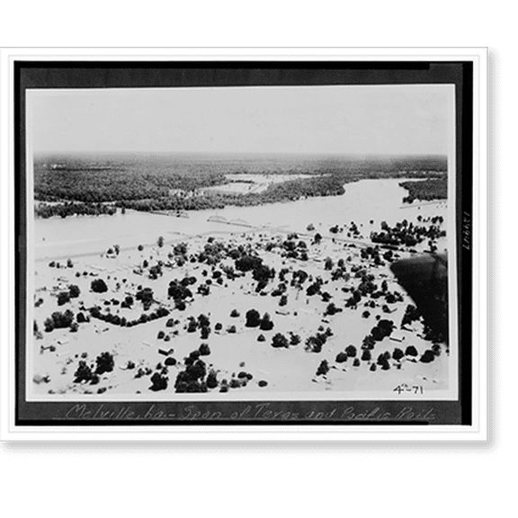 Historic Print, Melville, La., span of Texas & Pacific Railroad Bridge washed out by the accelerated current resulting by the Melville crevasse, 16" x 20"