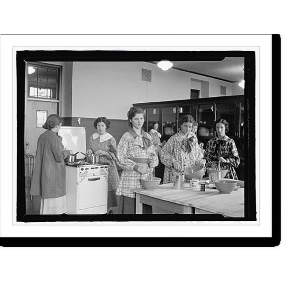 Historic Print, Montgomery Blair High School [Silver Spring, Md.], 1935, cooking class, 16" x 20"