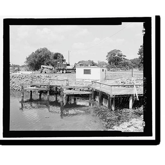Historic Print, Moore Haven Lock, Fire Pump House, Cross-State Canal, Okeechobee Intracoastal Waterwa, Moore Haven vicinity, Glades County, FL, 16" x 20"
