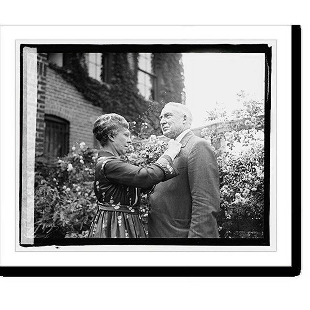Historic Print, Mr. & Mrs. Warren G. Harding 10, 16" x 20"