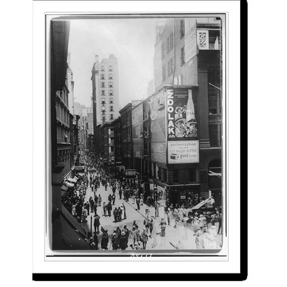 Historic Print, [Nassau St. north from Liberty, New York City crowded with pedestrians], 16" x 20"