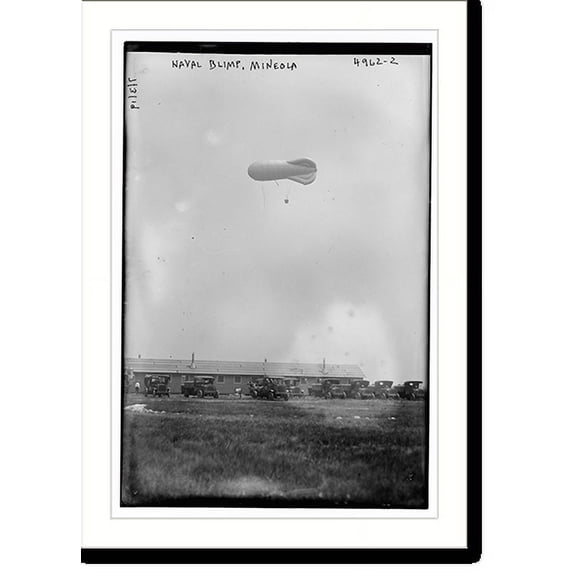 Historic Print, Naval Blimp, Mineola, 18" x 24"