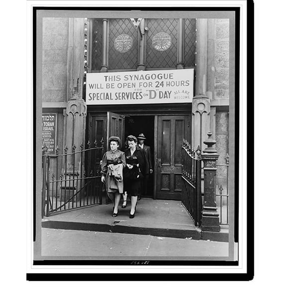 Historic Print, New York, New York. June 6, 1944. D-day sevices in a synagogue on West Twenty-third Street, 16" x 20"