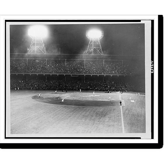 Historic Print, Night baseball at Ebbetts [i.e., Ebbets] Field in Brooklyn - Cincinnati vs Brooklyn, 16" x 20"