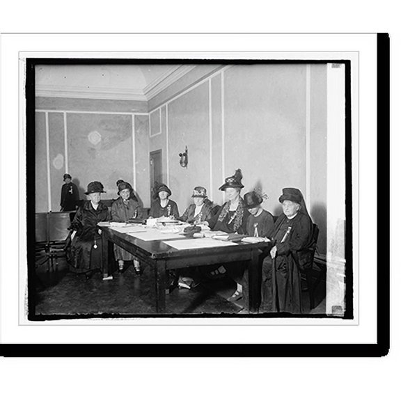 Historic Print, Officers of International Council of Women, 5/4/25, 18" x 24"