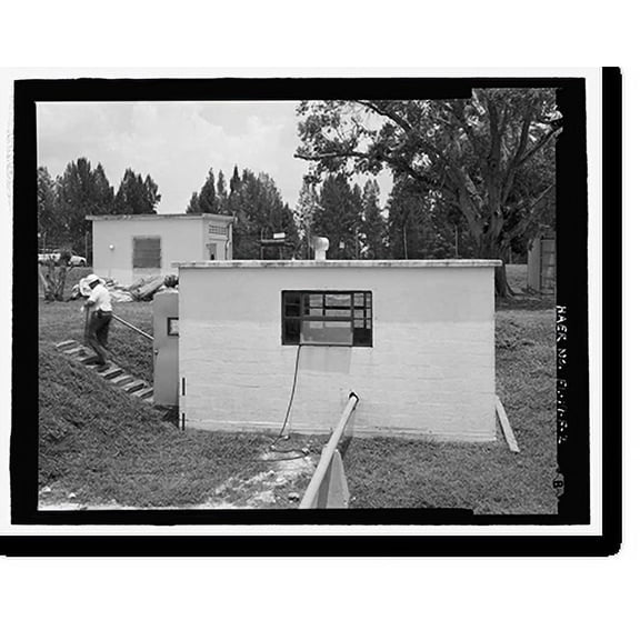 Historic Print, Ortona Lock, Lock No. 2, Fire Pump House, Caloosahatchee River, Cross-State Canal, Okeechobe, Ortona vicinity, Glades County, FL - 2, 18" x 24"