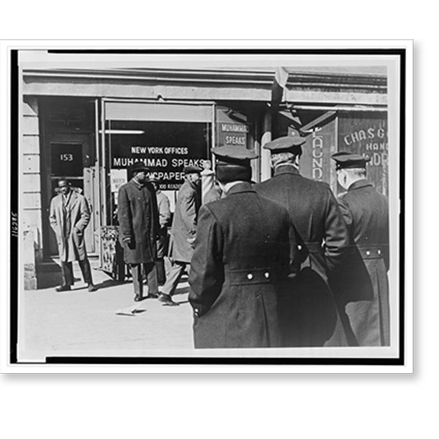Historic Print, [Outside a muslim office in New York].World Telegram