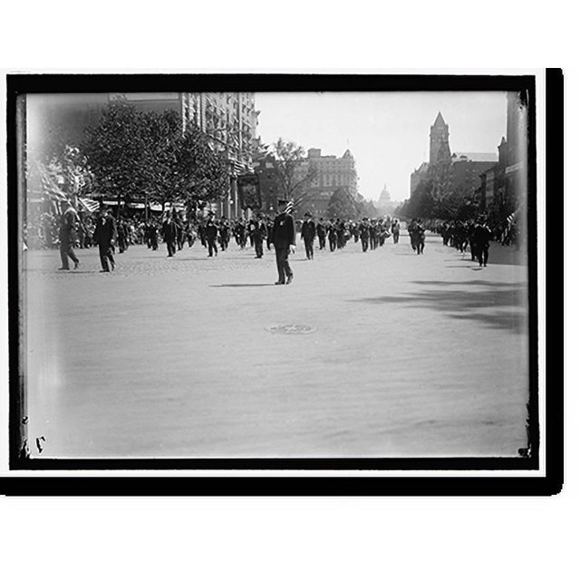Historic Print, [PARADE ON PENNSYLVANIA AVE.], 16" x 20"