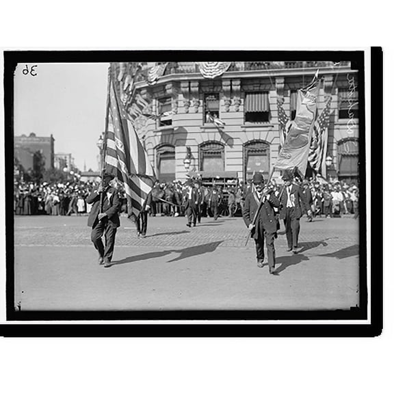 Historic Print, PARADE ON PENNSYLVANIA AVE. SOUTH DAKOTA UNIT, 18" x 24"