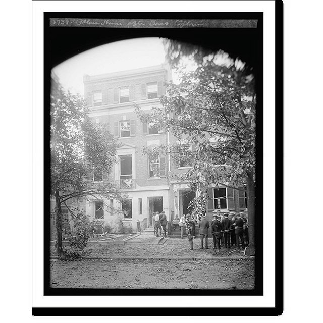 Historic Print, Palmer house after bomb explosion, 16" x 20"