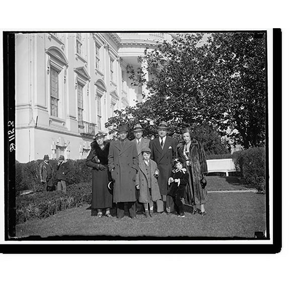 Historic Print, Paramount Pictures [White House], 18" x 24"