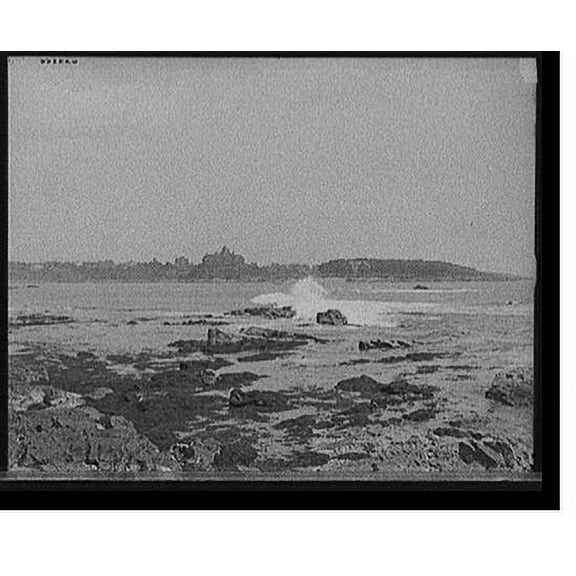 Historic Print, [Passaconaway Inn (distant), York, Me.], 16" x 20"