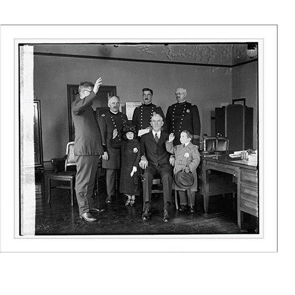 Historic Print, Police Dept. swears in Singer midgets, Louis Vasshek & Dora Vieg, 11/3/24, 18" x 24"