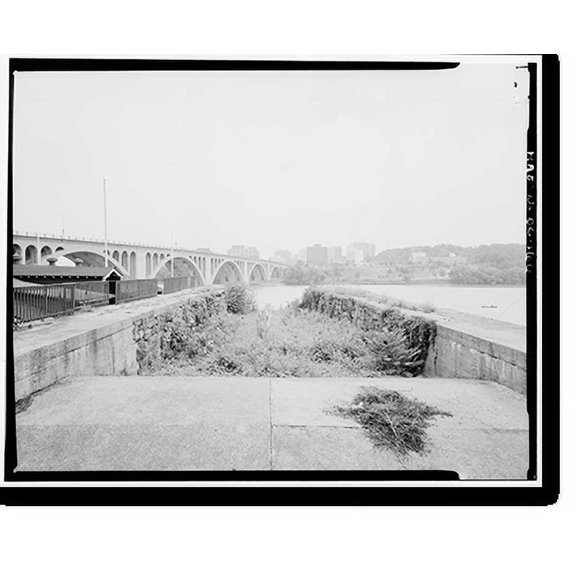Historic Print, Potomac Aqueduct, Georgetown abutment at Georgetown waterfront, Washington, District of Columbia, DC - 16, 18" x 24"
