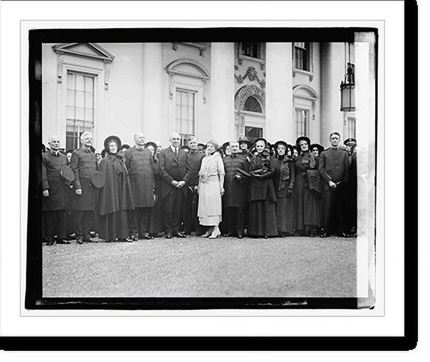 Historic Print, [Pres. & Mrs. Harding with Salvation Army, 4/9/21], 16