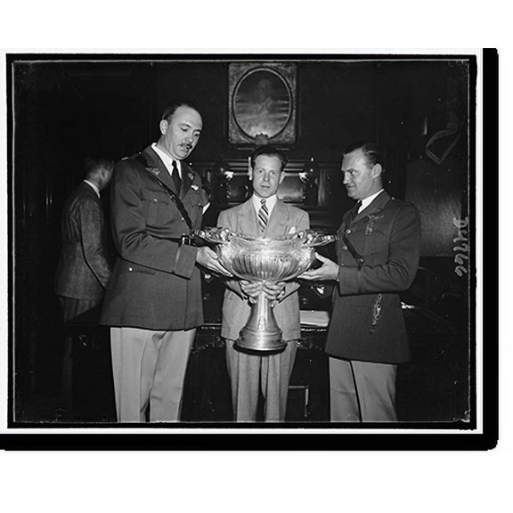 Historic Print, Presentation of Mackay Trophy, 18" x 24"