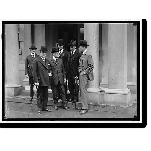 Historic Print, RED CROSS, AMERICAN. EMERGENCY FIN. COM.: FRANK B. HAYNE; H.P. DAVISON, CHAIRMAN; CORNELIUS N. BLISS, JR.; RICHARD F. GRANT; ELIOT WADSWORTH; CHARLES D. NORTON, 16" x 20"
