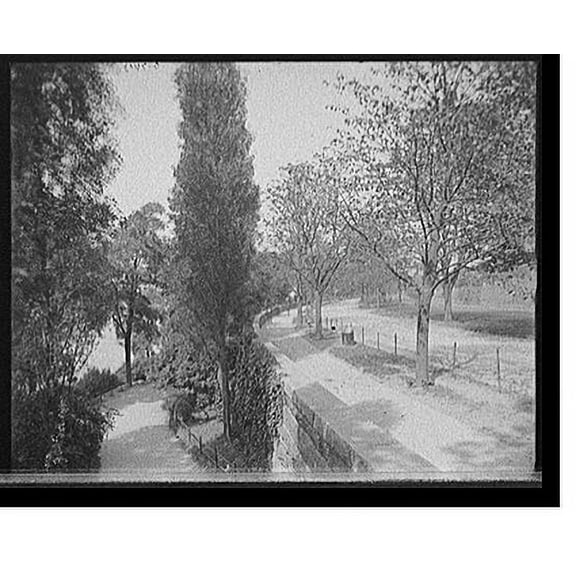 Historic Print, [Riverside Drive and Riverside Park, New York, N.Y.], 18" x 24"