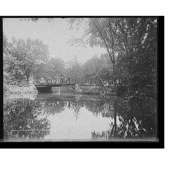 Historic Print, Rustic bridge, Schiller Park, Columbus, O[hio], The, 18" x 24"