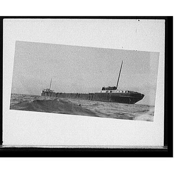Historic Print, [S.S. M.W. [i.e. Howard M.] Hanna on reef (near Pt. Austin light, Lake Huron)], 16" x 20"